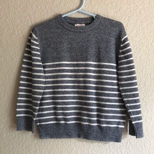 Unisex pullover sweater